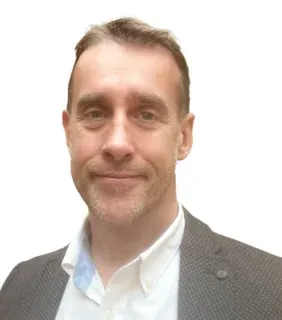Headshot of Steve Corbett.